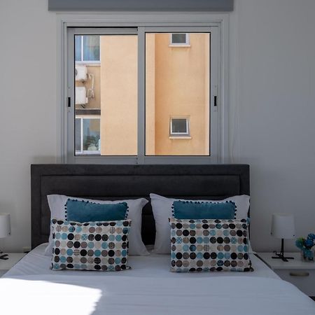 Andrea 3-Bedroom Apt In Mackenzie Larnaca Esterno foto
